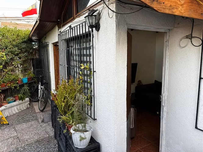 Casa en venta de 2 dorm. en San Bernardo