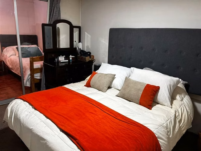 Casa en venta de 2 dorm. en San Bernardo