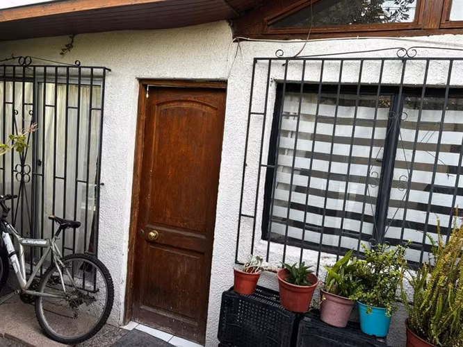 Casa en venta de 2 dorm. en San Bernardo