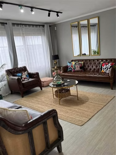 Casa en venta de 3 dorm 3 baños en Machalí sctor residencial