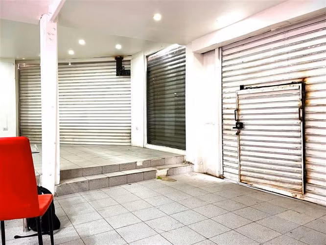Arriendo local comercial esquina, barrio Patronato Recoleta
