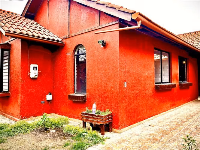 Casa en Av. Quilin Portal de la Viña, Peñalolén