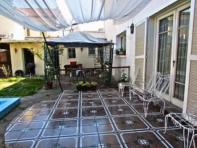Casa en arriendo de 6 dorm. en Providencia