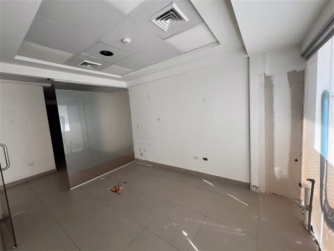 Local Comercial en Arriendo en Lo Barnechea - Imagen 3