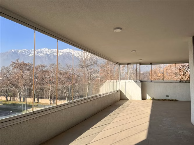 Venta gran departamento 142 m2 Hacienda Macul, Peñalolén