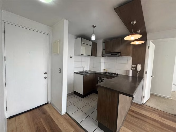 Departamento en venta de 2 dorm. A paso del metro RodrIgo Ar