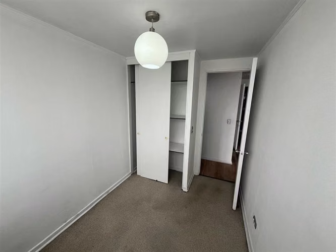 Departamento en venta de 2 dorm. A paso del metro RodrIgo Ar