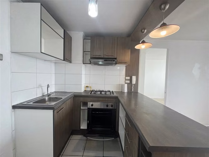 Departamento en venta de 2 dorm. A paso del metro RodrIgo Ar