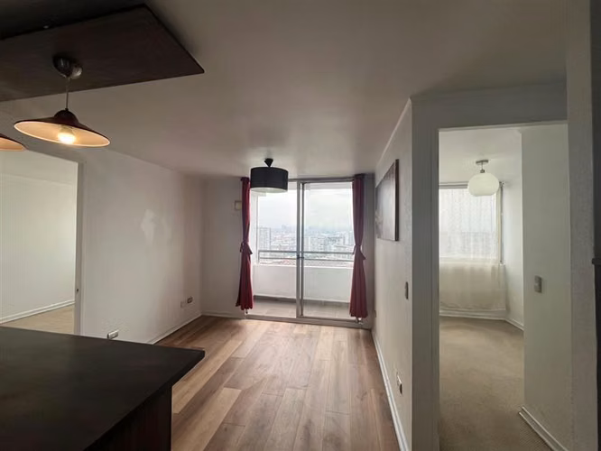 Departamento en venta de 2 dorm. A paso del metro RodrIgo Ar