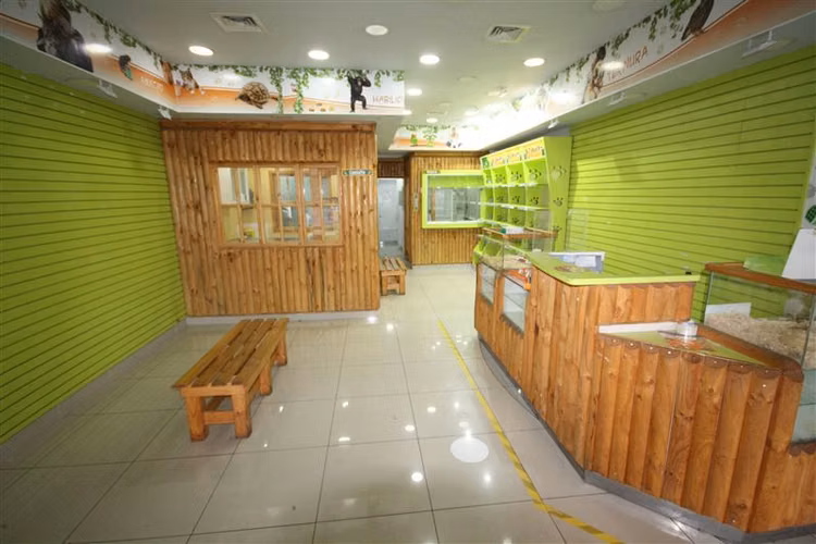 Local Comercial nivel calle en stripcenter de Vitacura