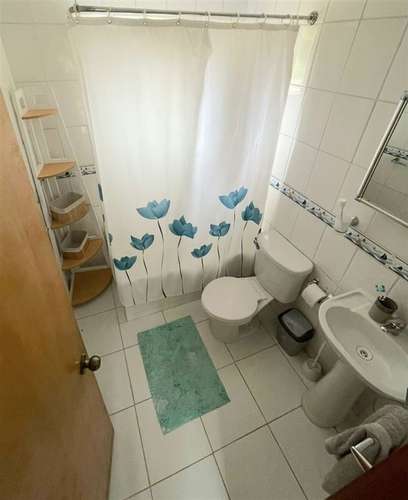 Casa Amoblada en venta de 4 dorm. en Algarrobo