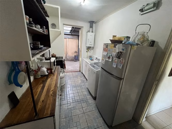 Vendo casa 4 Dormitorios 2 BañosJardín amplio Villa Macul