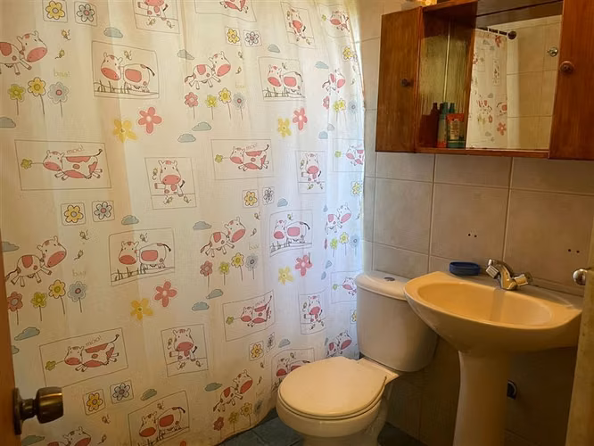 Casa en venta de 5 dorm. Condominio Santa Sofia sector Liray