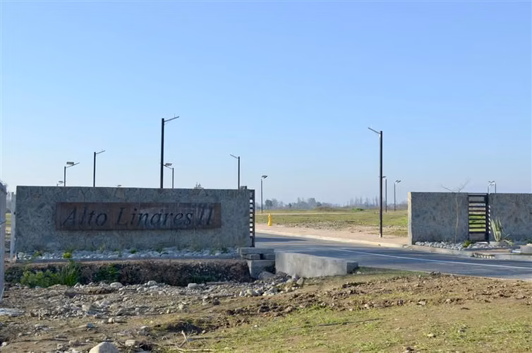 Sitio en Venta en Linares