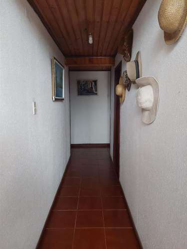 Casa en venta de 4 dorm. en El Tabo