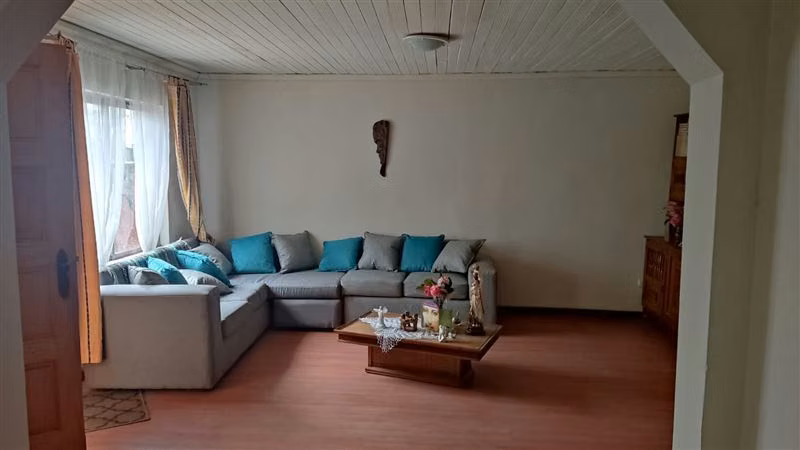 Casa en venta de 7 dorm. en Los Angeles