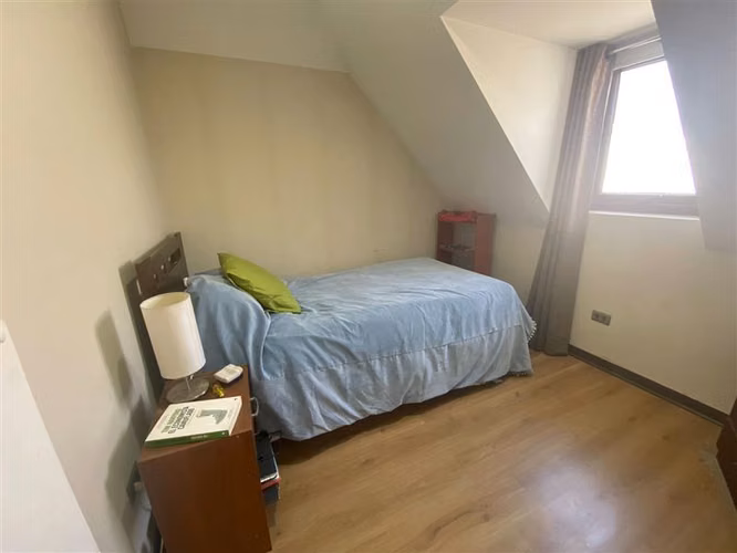 Casa en venta de 4 dorm./Piscina/Quincho en Condominio