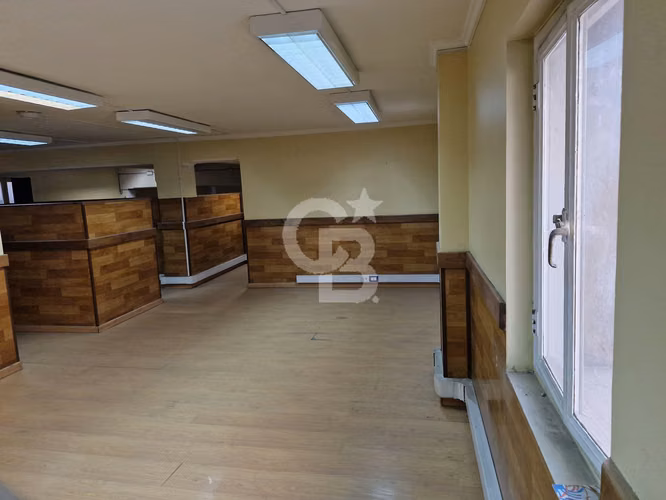 Oficina 572 m2 Dúplex Santiago Bajó UF 632