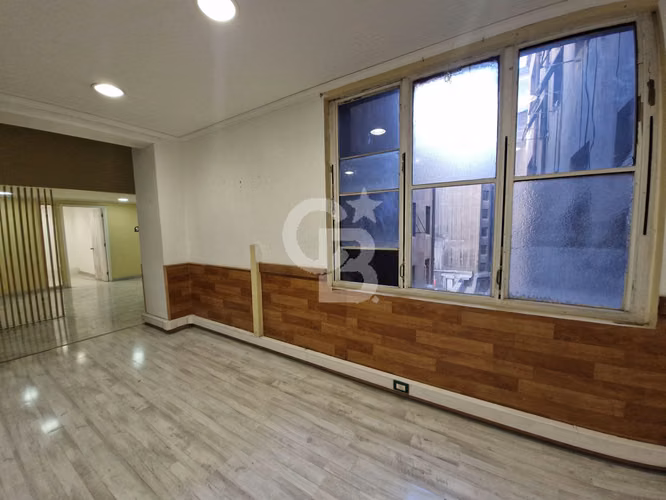 Oficina 572 m2 Dúplex Santiago Bajó UF 632