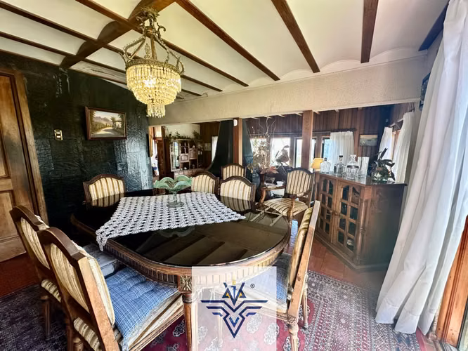 Casa en venta en Reñaca 5D/4B/4EST/1BOD