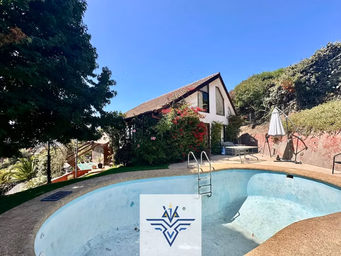 Casa en venta en Reñaca 5D/4B/4EST/1BOD