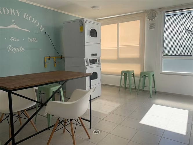 Departamento en venta de 3 dorm. en La Cisterna