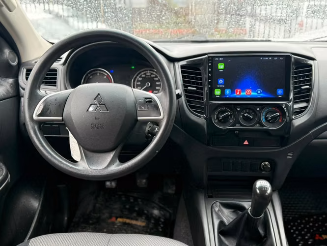 MITSUBISHI KATANA CR PARTICULAR 2019 (FINANCIAMIENTO)