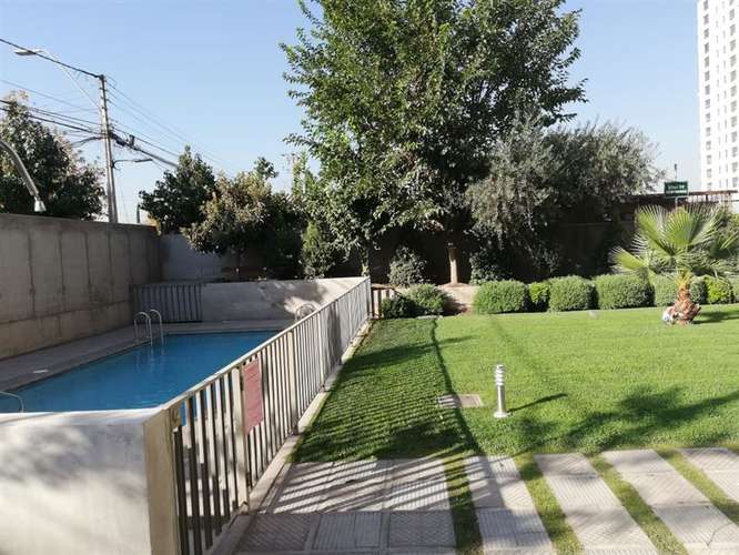 Departamento en venta de 3 dorm. en La Cisterna - Imagen 2