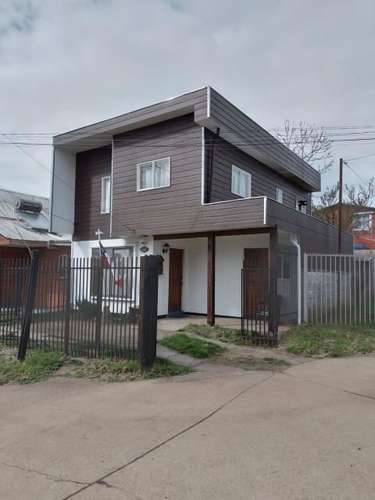 Excelente casa en venta de 3 dorm. en Temuco - Imagen 1