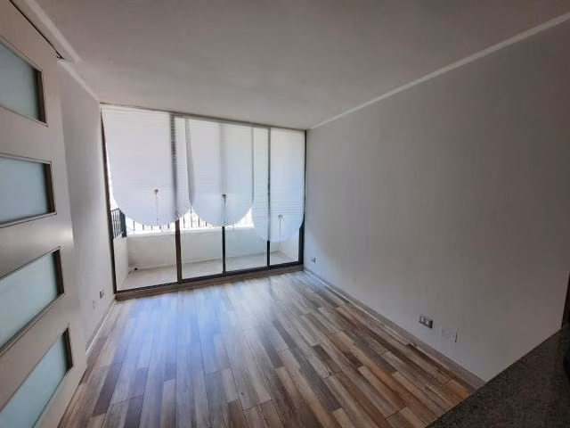 Depto en venta de 1 dorm en METRO SAN ALBERTO HURTADO - Imagen 7