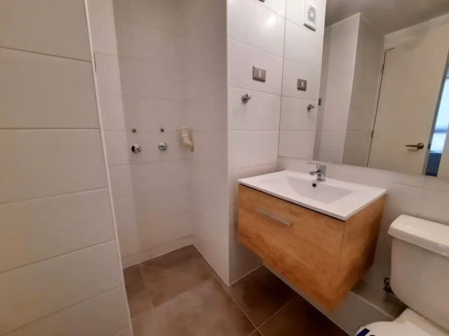 Depto en venta de 1 dorm en METRO SAN ALBERTO HURTADO - Imagen 13