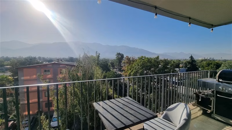 Departamento en Venta de 2D con Estac y Bodega en Ñuñoa