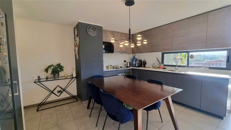 Departamento en Venta de 2D con Estac y Bodega en Ñuñoa