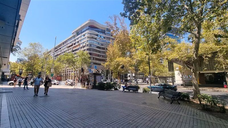 Local Comercial en Arriendo en Providencia