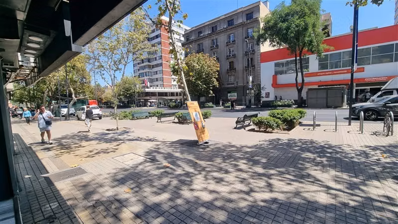 Local Comercial en Arriendo en Providencia