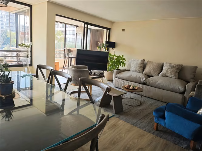 Departamento en Venta de 4D en Las Condes