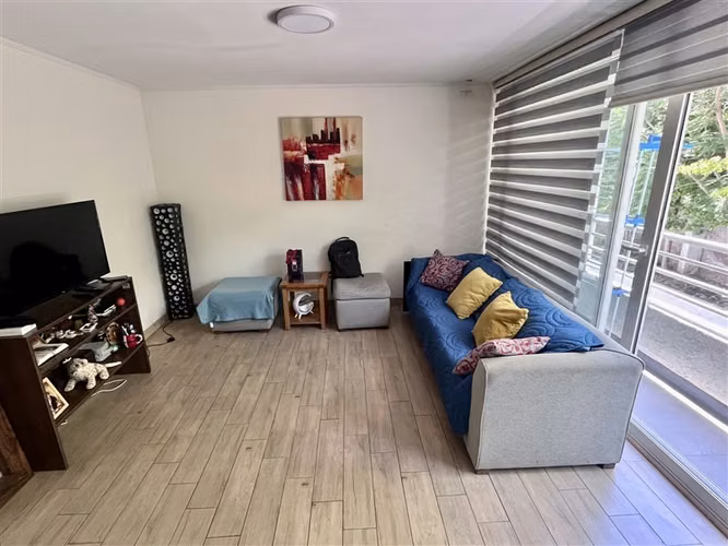 Departamento en venta de 2 dorm. en Metro Cerro Blanco
