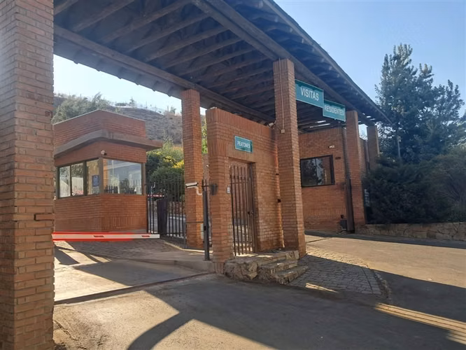 Sitio en venta en Colina