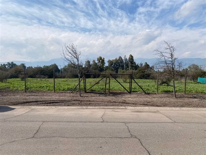 Sitio en venta en Colina