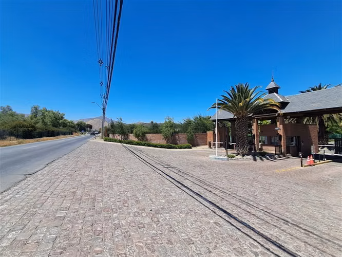 Sitio en venta en Colina