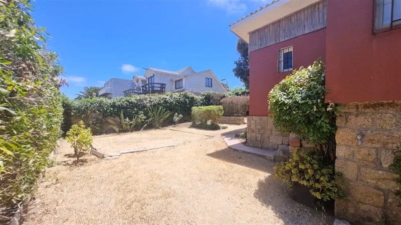 Casa en venta de 4 dorm. en El Quisco