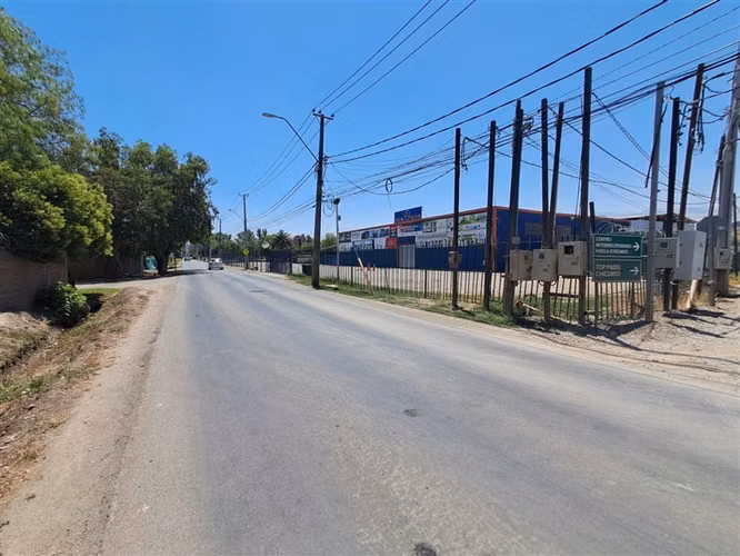 Sitio en arriendo en Colina