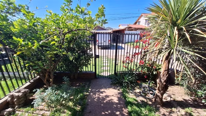 Casa en venta de 4 dorm. en Maipú - Imagen 3