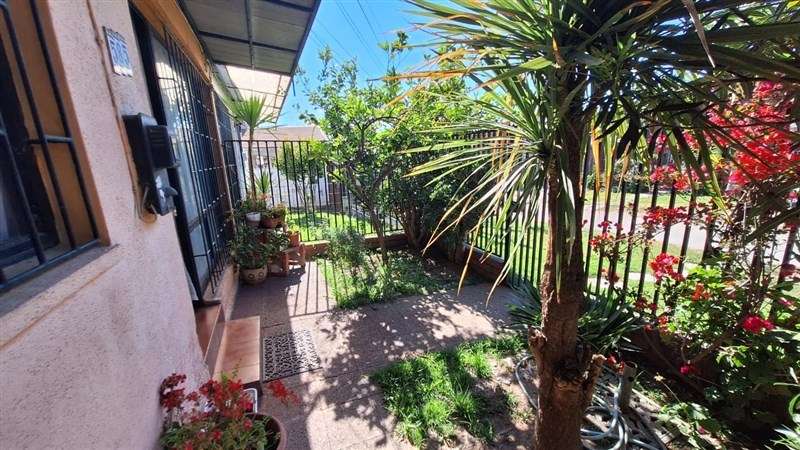 Casa en venta de 4 dorm. en Maipú