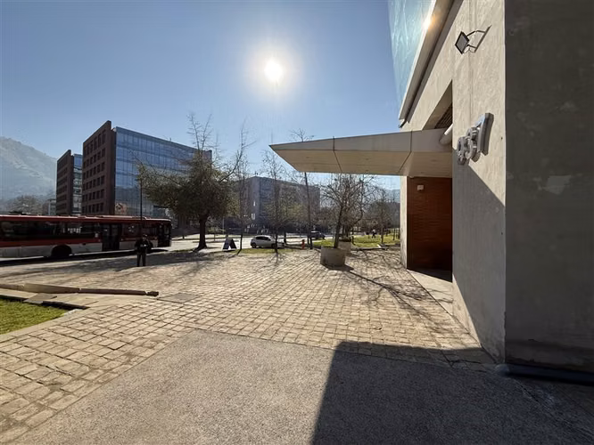 Oficina en venta en Huechuraba
