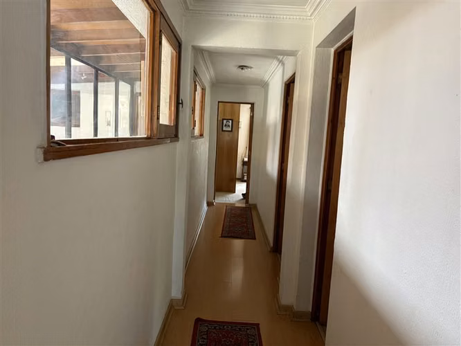 Casa en venta de 5 dorm. en La Reina