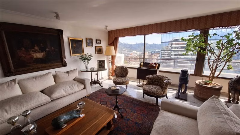 Departamento en venta de 3 dorm. en Vitacura