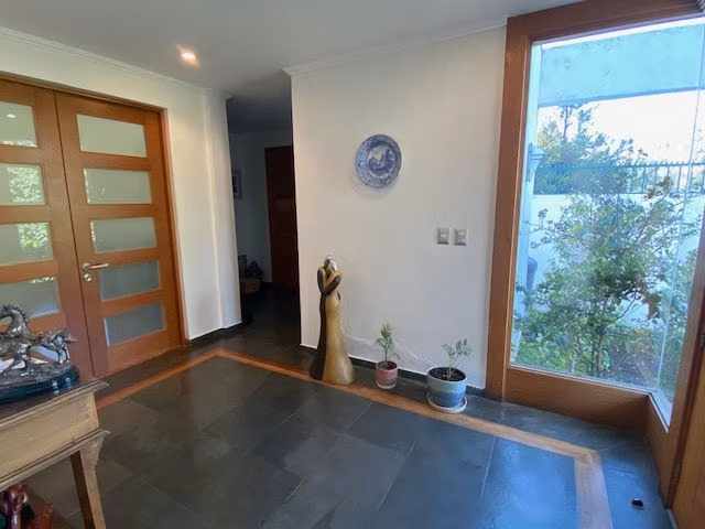 Casa en venta de 5 dorm. en La Reina
