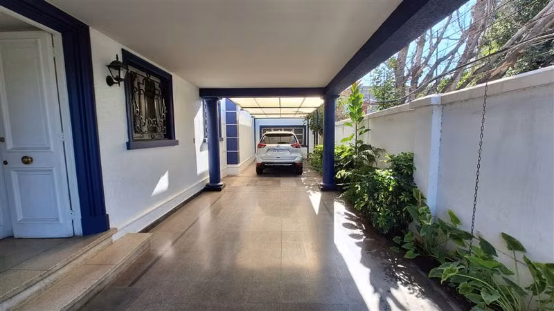 Sitio en venta en Las Condes