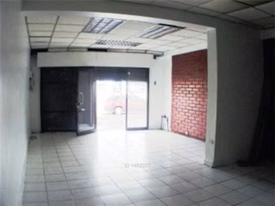 Local Comercial en venta en La Cisterna